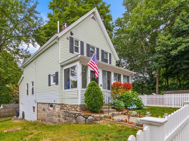 17 Palmieri Drive, Hudson, MA 01749