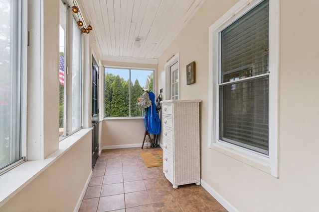 17 Palmieri Drive, Hudson, MA 01749