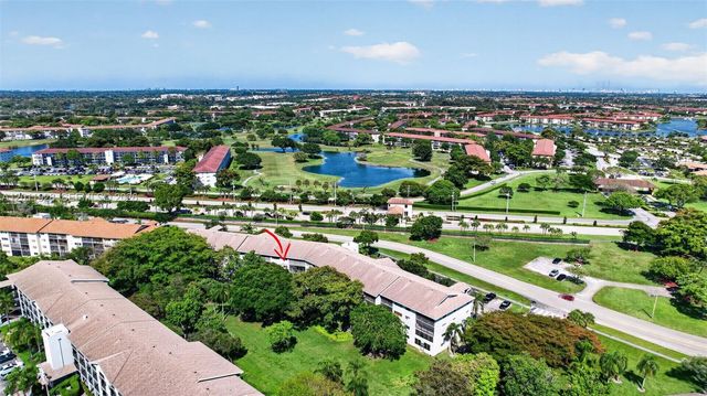 800 SW 137th Ave 411G, Pembroke Pines, FL 33027