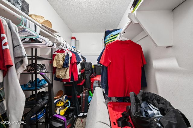 1620 N Wilmot Rd Unit J208, Tucson, AZ 85712