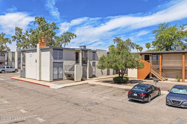 1620 N Wilmot Rd Unit J208, Tucson, AZ 85712