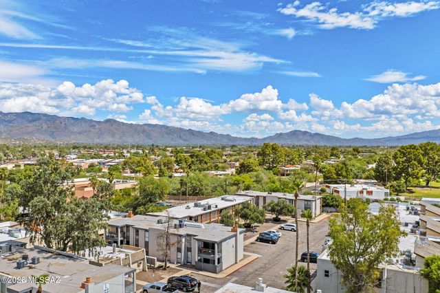 1620 N Wilmot Rd Unit J208, Tucson, AZ 85712