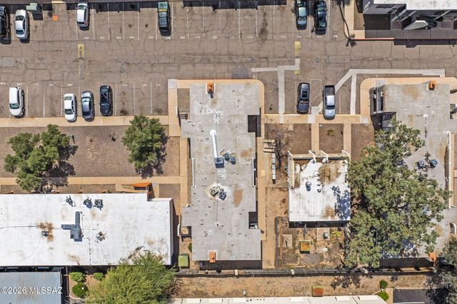 1620 N Wilmot Rd Unit J208, Tucson, AZ 85712