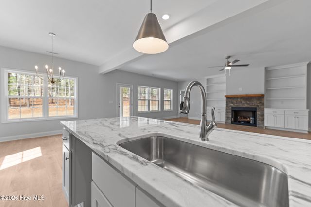 180 Longleaf Drive, Seven Lakes, NC 27376