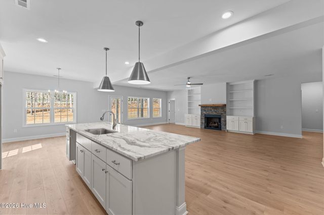 180 Longleaf Drive, Seven Lakes, NC 27376