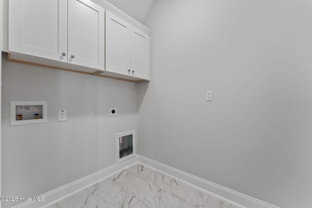 180 Longleaf Drive, Seven Lakes, NC 27376