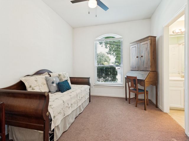 9502 Valley Lake Lane, Irving, TX 75063
