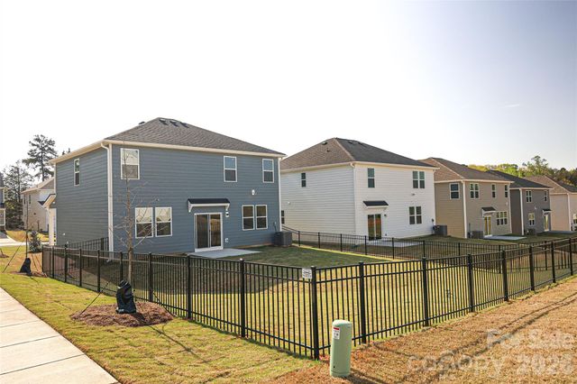 5015 TWIN RIVER Drive, Denver, NC 28037