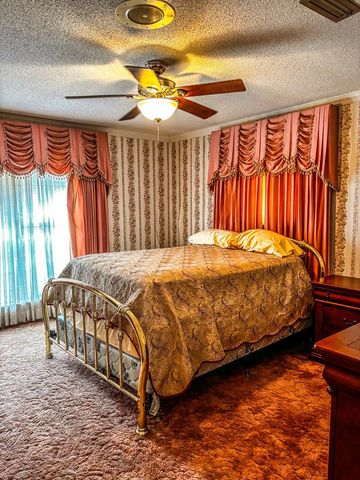 8813 State Highway 10, Shorterville, AL 36373