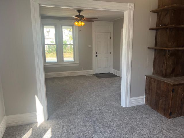 429 Half Avenue, Circleville, OH 43113