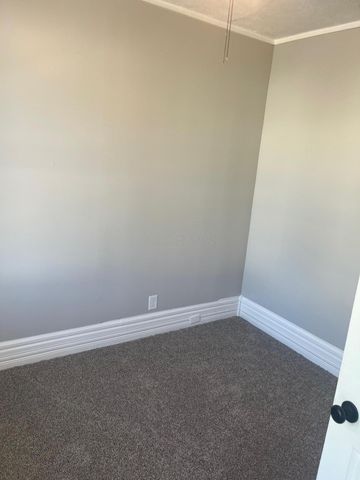 429 Half Avenue, Circleville, OH 43113