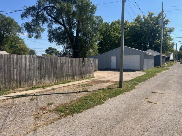 429 Half Avenue, Circleville, OH 43113