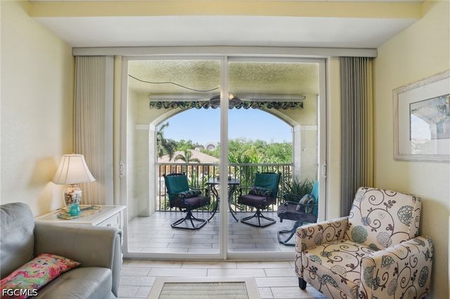 4121 Residence DR 324, Fort Myers, FL 33901