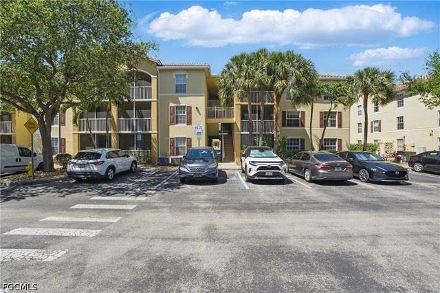 4121 Residence DR 324, Fort Myers, FL 33901