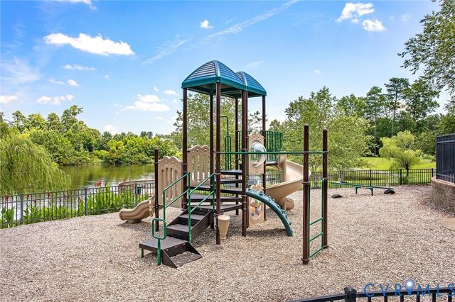 1512 Goswick Ridge Rd, Midlothian, VA 23114