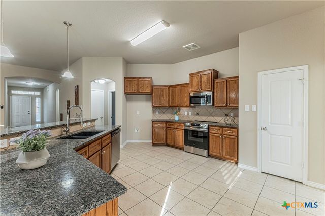 2610 Tarrant County Drive, Killeen, TX 76549