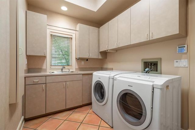 3104 W 117th Street, Leawood, KS 66211