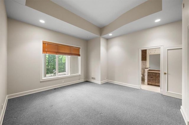 3104 W 117th Street, Leawood, KS 66211
