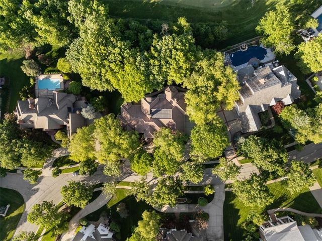3104 W 117th Street, Leawood, KS 66211