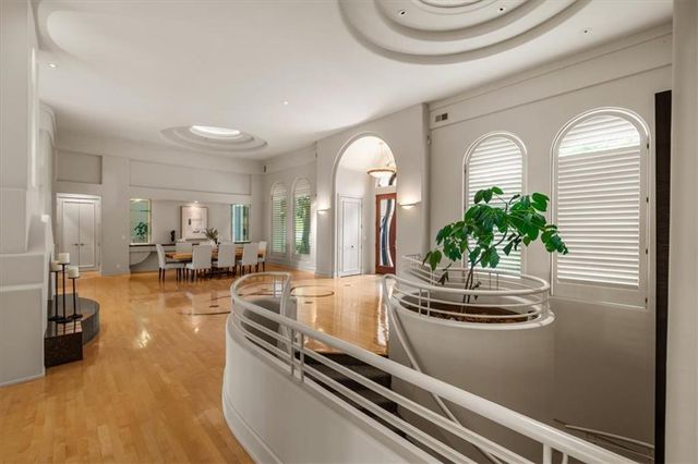 3104 W 117th Street, Leawood, KS 66211