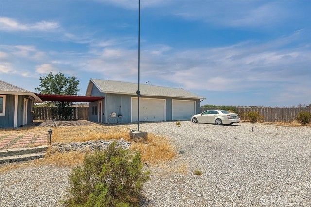 13384 Sheep Creek Road, Phelan, CA 92371