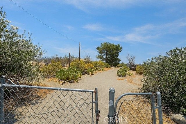 13384 Sheep Creek Road, Phelan, CA 92371