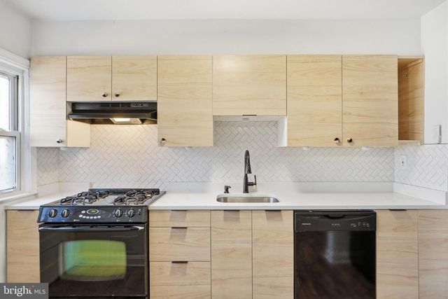 2109 PARKSLEY AVE, Baltimore, MD 21230