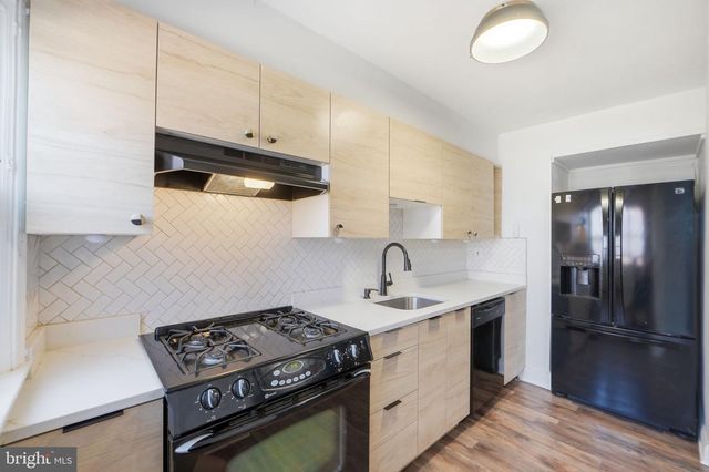 2109 PARKSLEY AVE, Baltimore, MD 21230