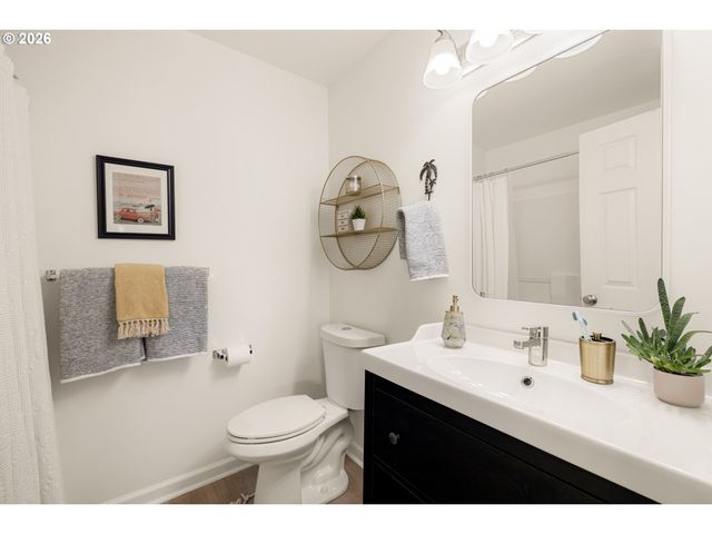 7560 Sw 67TH Ave, Portland, OR 97223