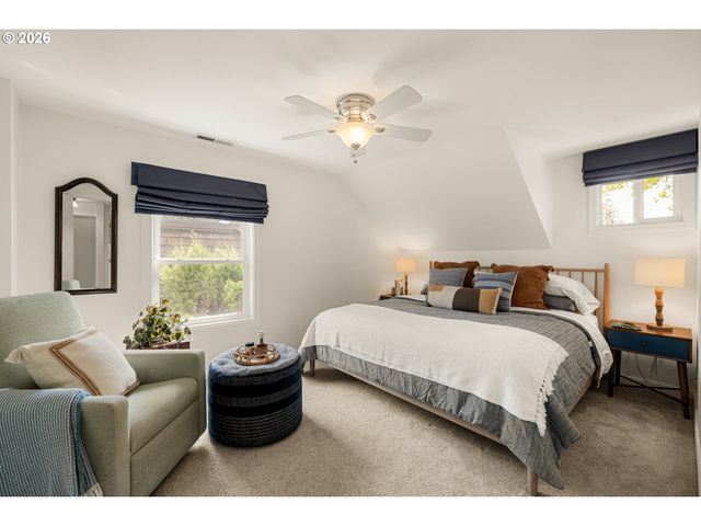 7560 Sw 67TH Ave, Portland, OR 97223