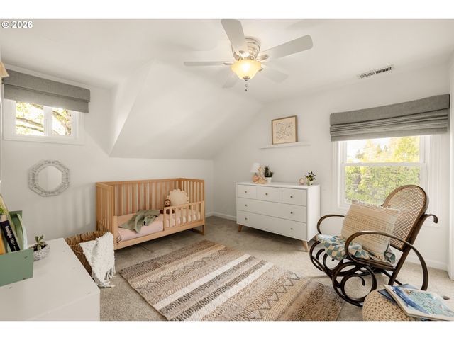 7560 Sw 67TH Ave, Portland, OR 97223