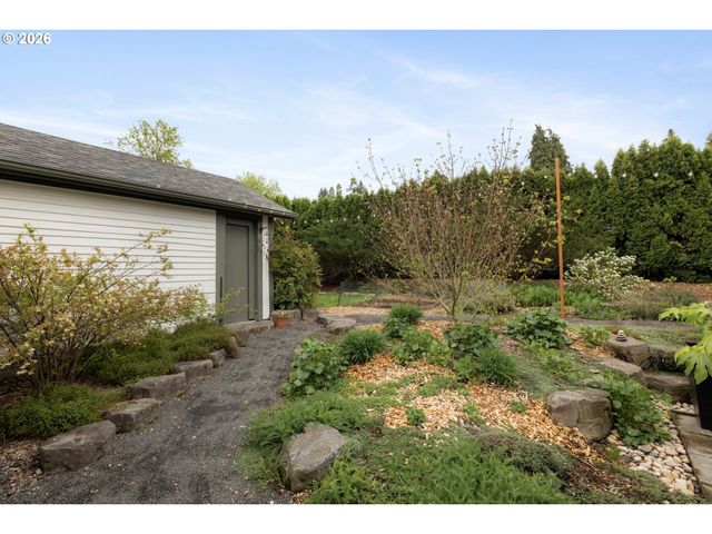 7560 Sw 67TH Ave, Portland, OR 97223