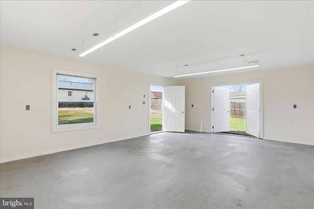 67 BELVIEW DR, Martinsburg, WV 25404