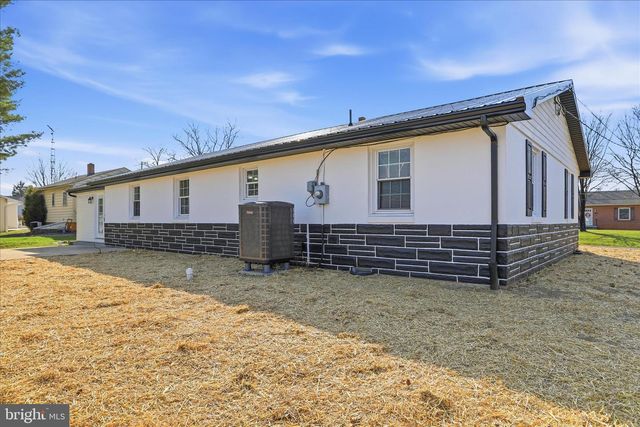 67 BELVIEW DR, Martinsburg, WV 25404