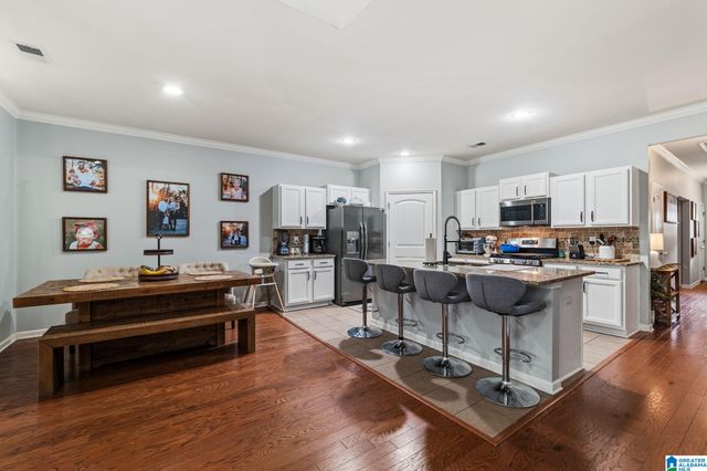1045 MEDINAH DRIVE, Calera, AL 35040