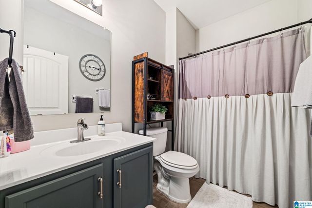 1045 MEDINAH DRIVE, Calera, AL 35040