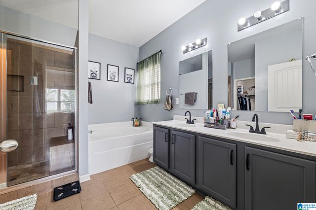 1045 MEDINAH DRIVE, Calera, AL 35040