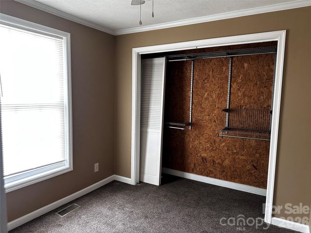 2202 Brookview Avenue, Kannapolis, NC 28081
