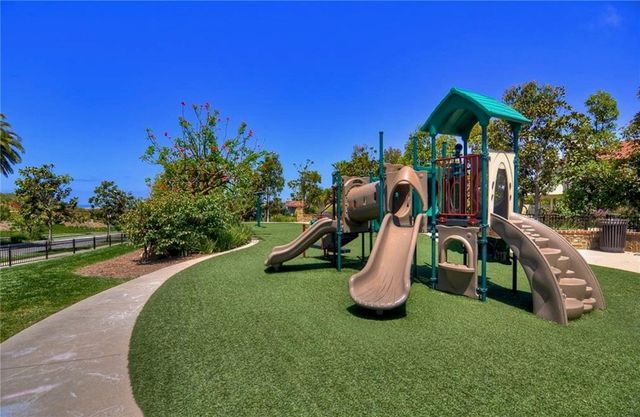 4632 Wellfleet, Huntington Beach, CA 92649