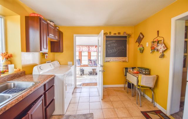 1032 S Snow Prairie Road, Bronson, MI 49028