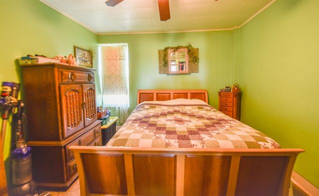 1032 S Snow Prairie Road, Bronson, MI 49028