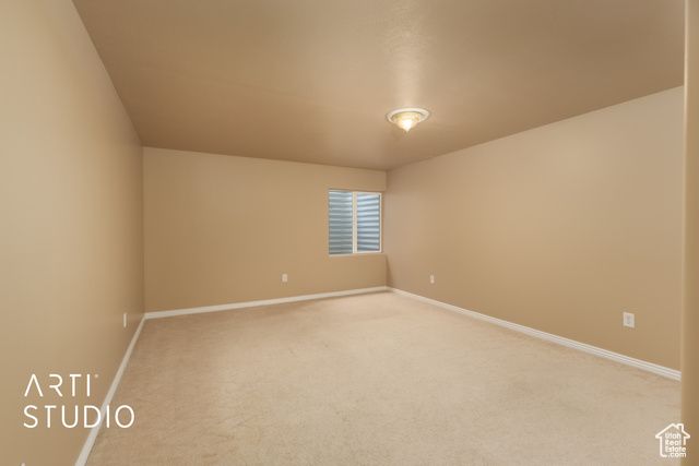 3052 W MATTERHORN DR, Taylorsville, UT 84129