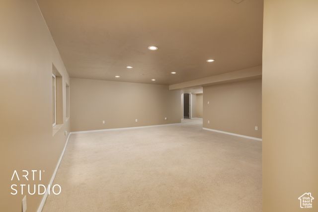 3052 W MATTERHORN DR, Taylorsville, UT 84129