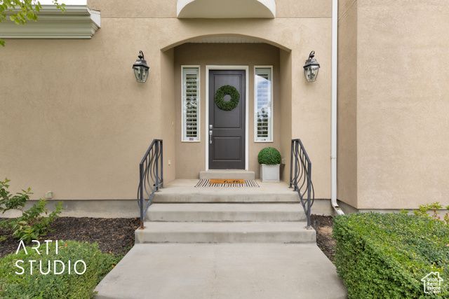 3052 W MATTERHORN DR, Taylorsville, UT 84129