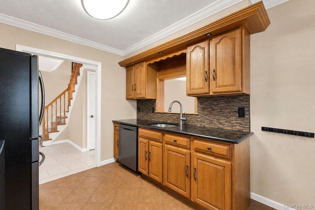 164 Bark Avenue, Central Islip, NY 11722