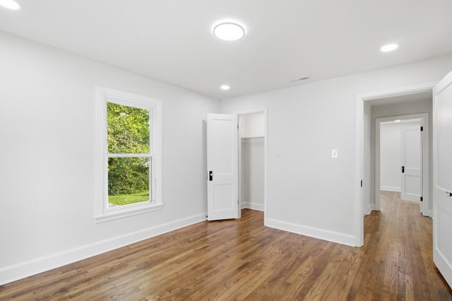 2522 Woodfin Avenue, Chattanooga, TN 37415