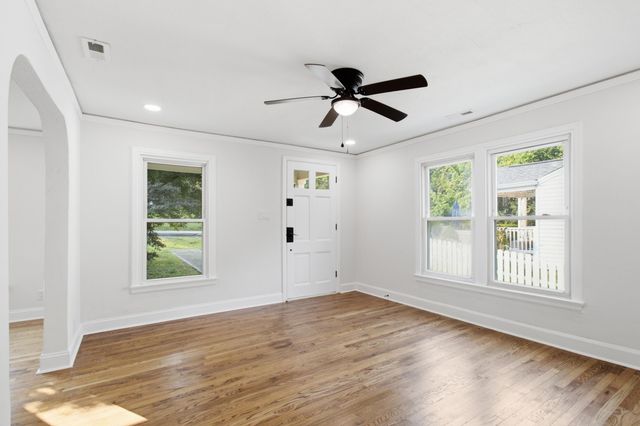 2522 Woodfin Avenue, Chattanooga, TN 37415