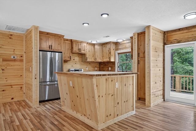 200 Mcfarland Road, Turtletown, TN 37391
