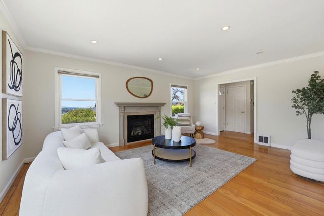 423 42nd Avenue, San Mateo, CA 94403