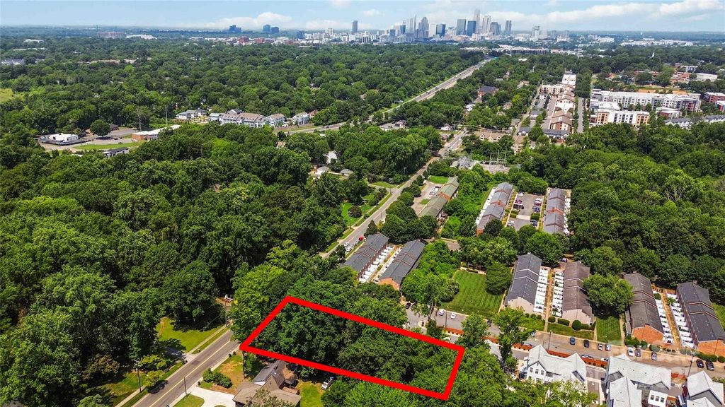2937 Commonwealth Avenue, Charlotte, NC 28205
